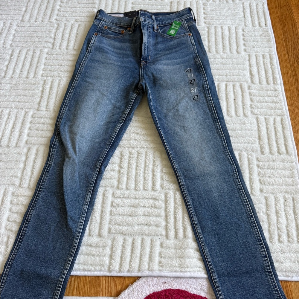 Stylish Blue Women's Jeans